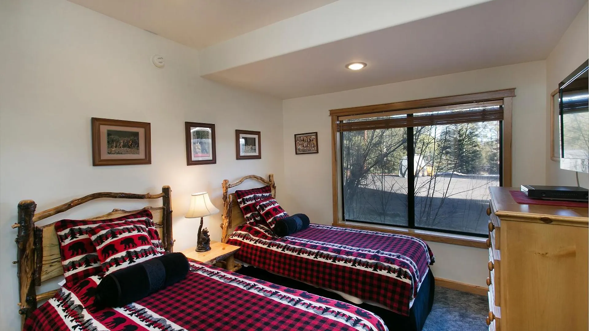 Val D'Isere At The Village By 101 Great Escapes Mammoth Lakes Holiday home